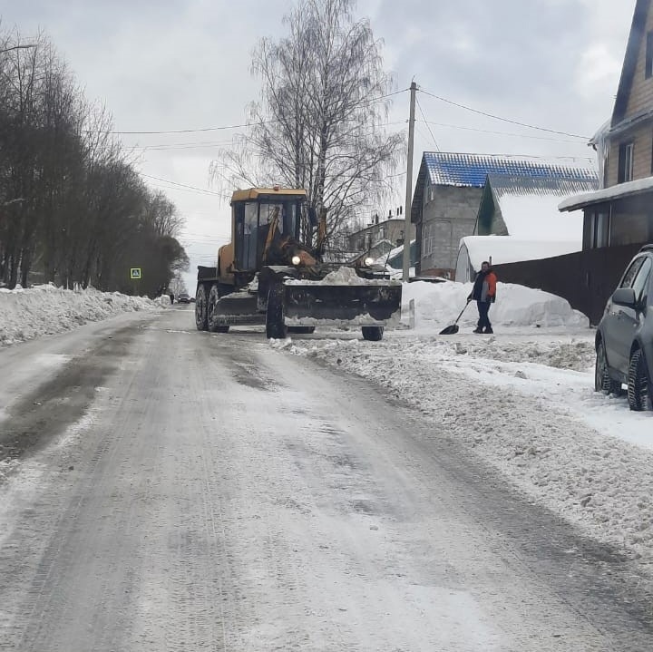 Снегопад на Вологодчине замёл дороги округа.