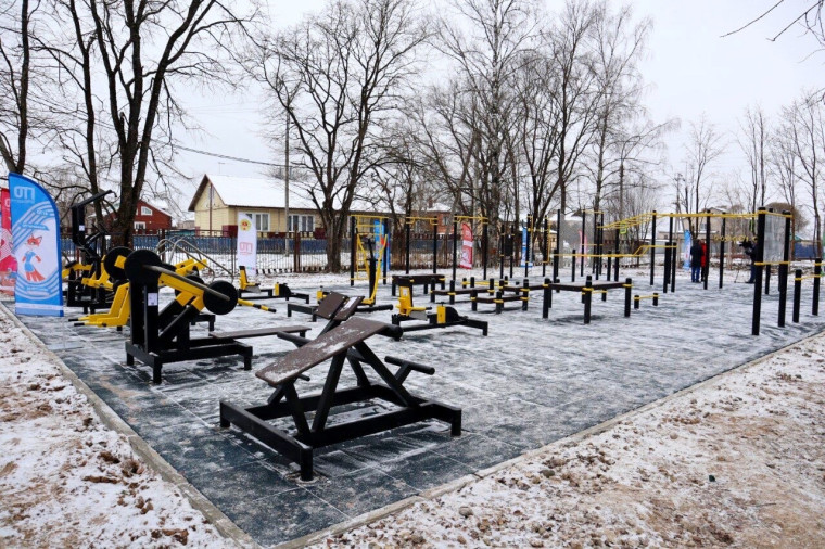 В Грязовце открыли спортивную площадку для сдачи норм ГТО.